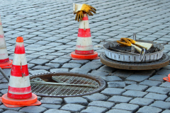 04-arbeitssicherheit-pilonen-fallschutz-rrb-abwassertechnik-scaled
